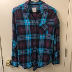 American Eagle Plaid Long Sleeve